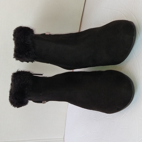 Impo Glema Black Faux Suede Fur Lining Ankle Booties Size 6M - Picture 5 of 16